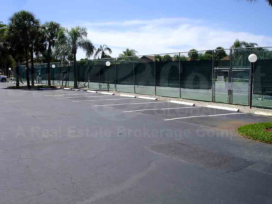 WINTERPARK Tennis Courts Parking